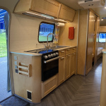 Interior-Kitchen-Curb-Side